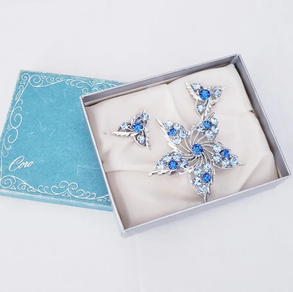 Vintage Coro Blue & Silver Parure Set With Original Box